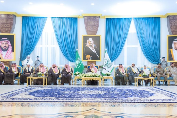 سمو أمير منطقة الباحة يلتقي الأهالي والمسؤولين بالمنطقة