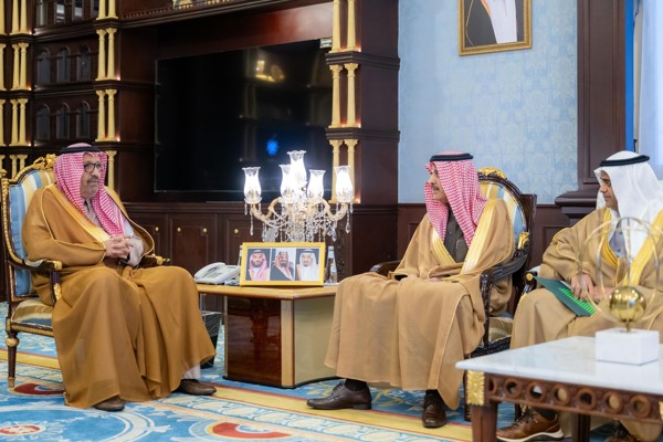 سمو أمير منطقة الباحة يستقبل الرئيس التنفيذي لشركة مطارات القابضة